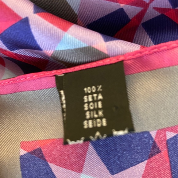 NWOT Dior geo print silk scarf - Picture 8 of 9